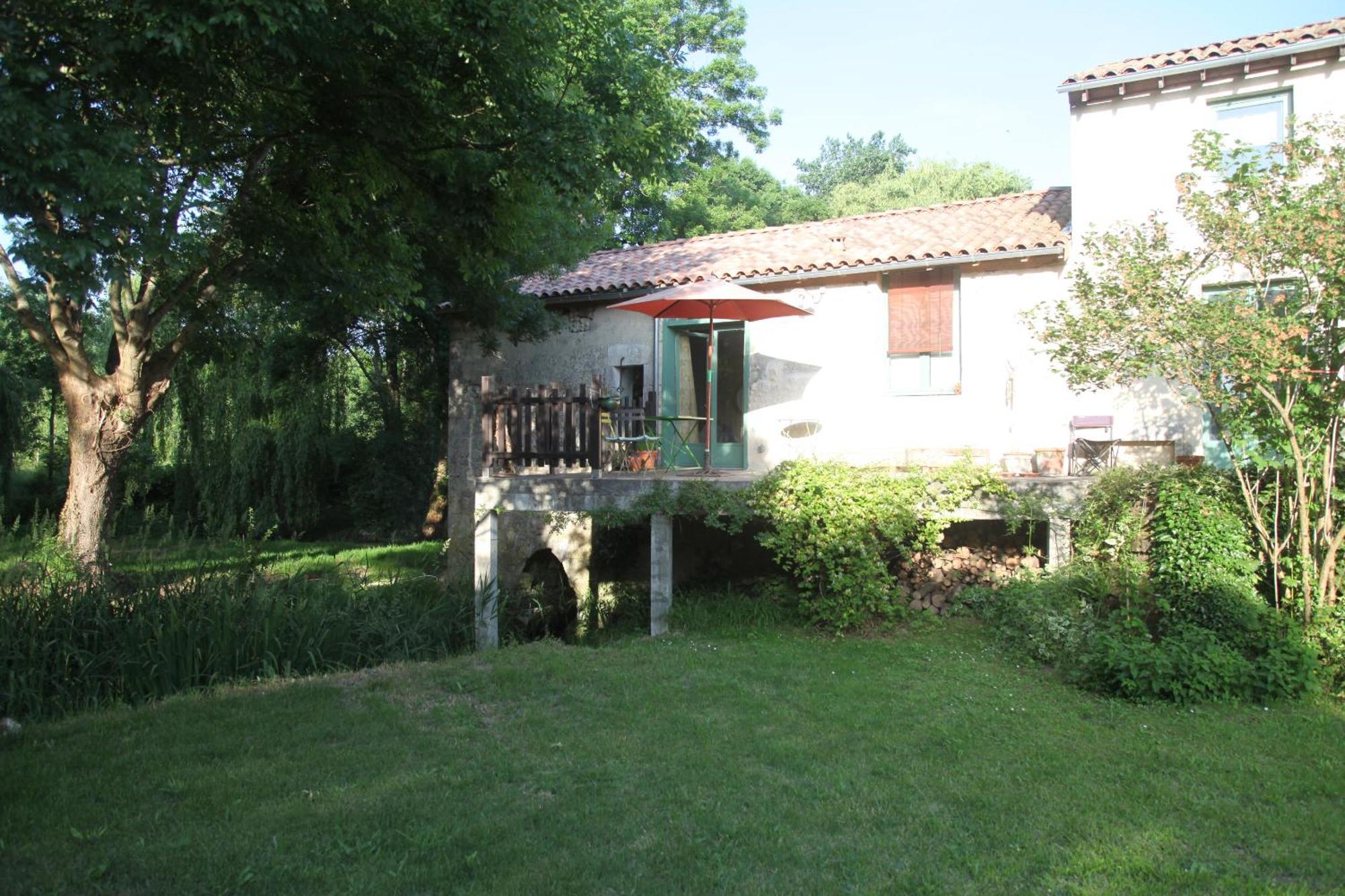 Apartmán Ancien Moulin A Eau Sur La Seugne Mosnac  Exteriér fotografie